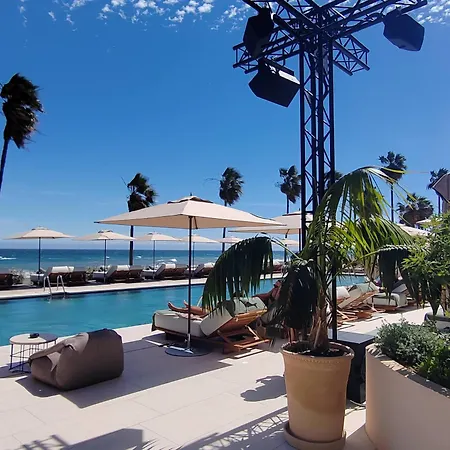 2 Bed Flat-sleeps4-pets-pool-parking-golfclub Estepona