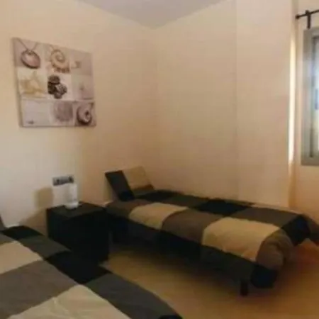 2 Bed Flat-sleeps4-pets-pool-parking-golfclub Estepona